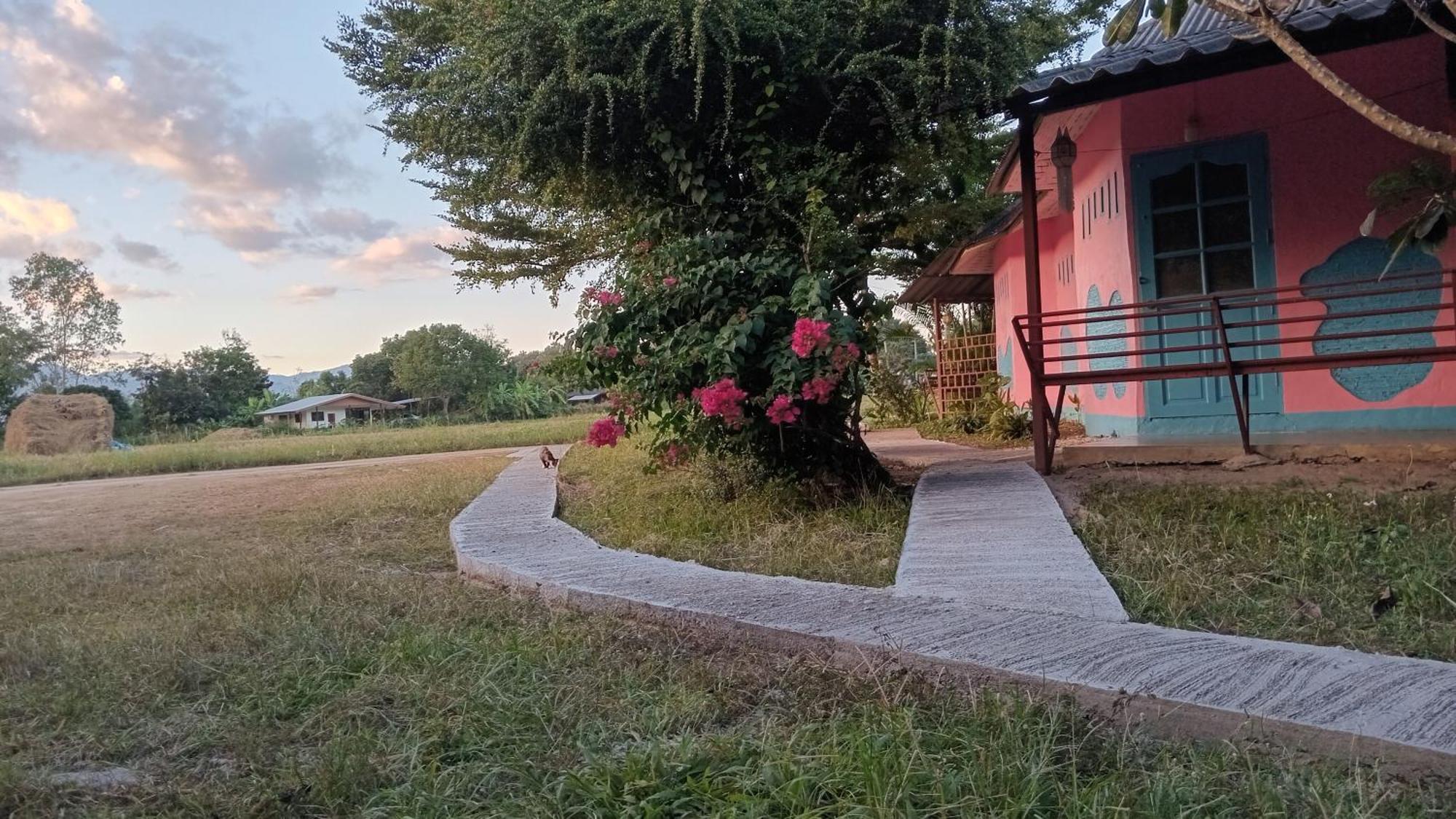 Hotel Chill In Pai Esterno foto